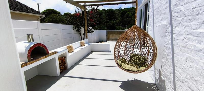 2 Bedroom Property for Sale in Kleinkrantz Western Cape